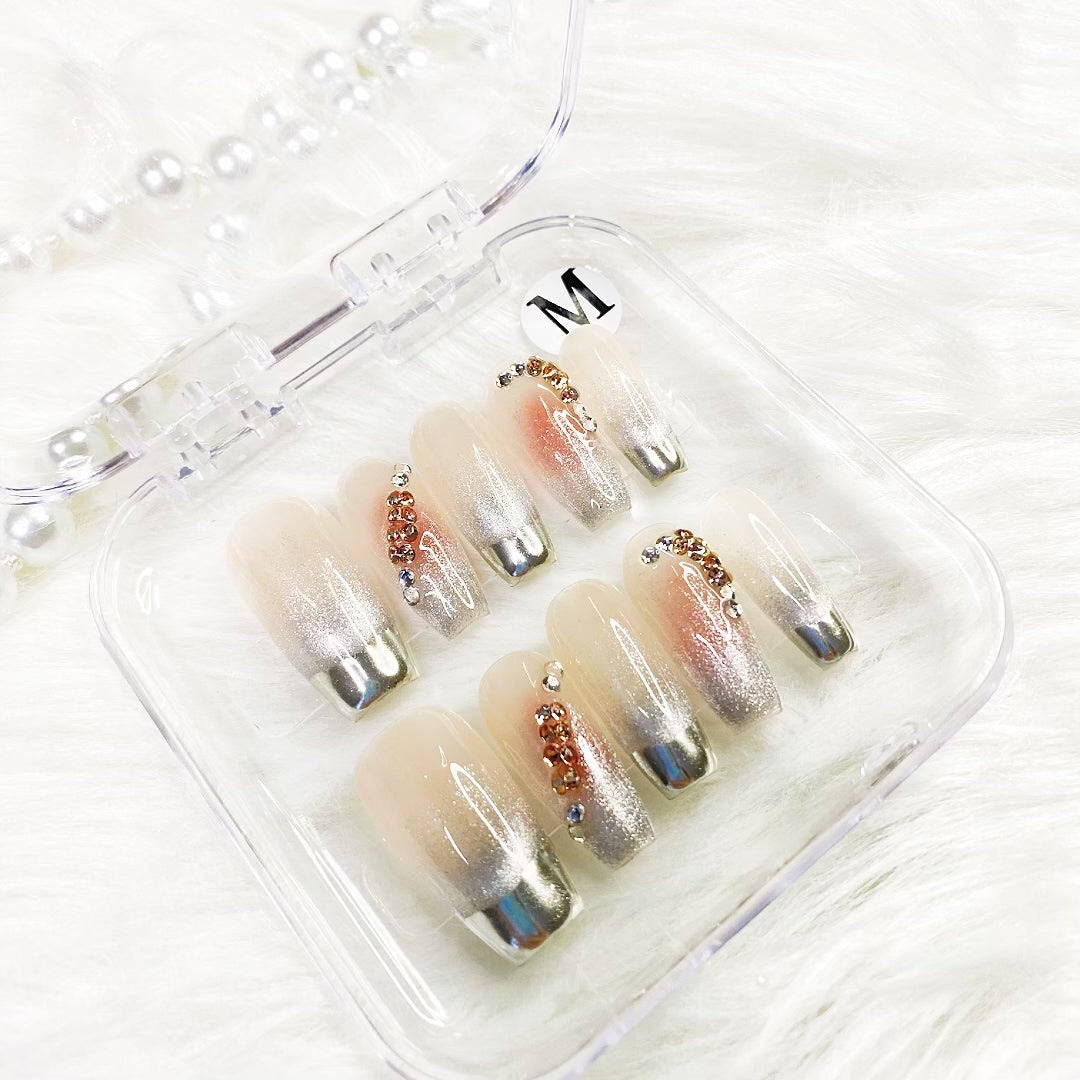 The color of tea PRESS ON NAILS