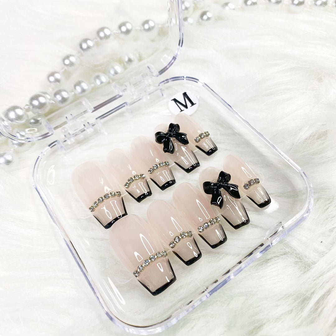chain french BLACK PRESS ON NAILS