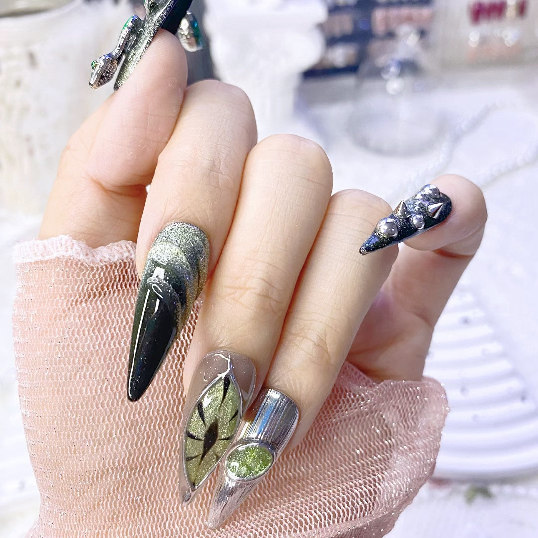 Handmade Gothic Slytherin Snake House Green Black Press-On Nails | Stiletto Punk Metal Evil Eye Design