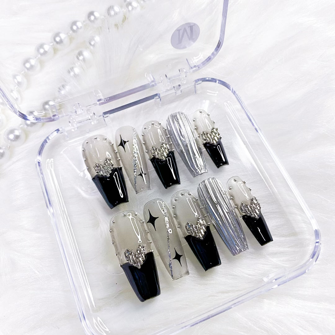 Black hollow heart press on nails
