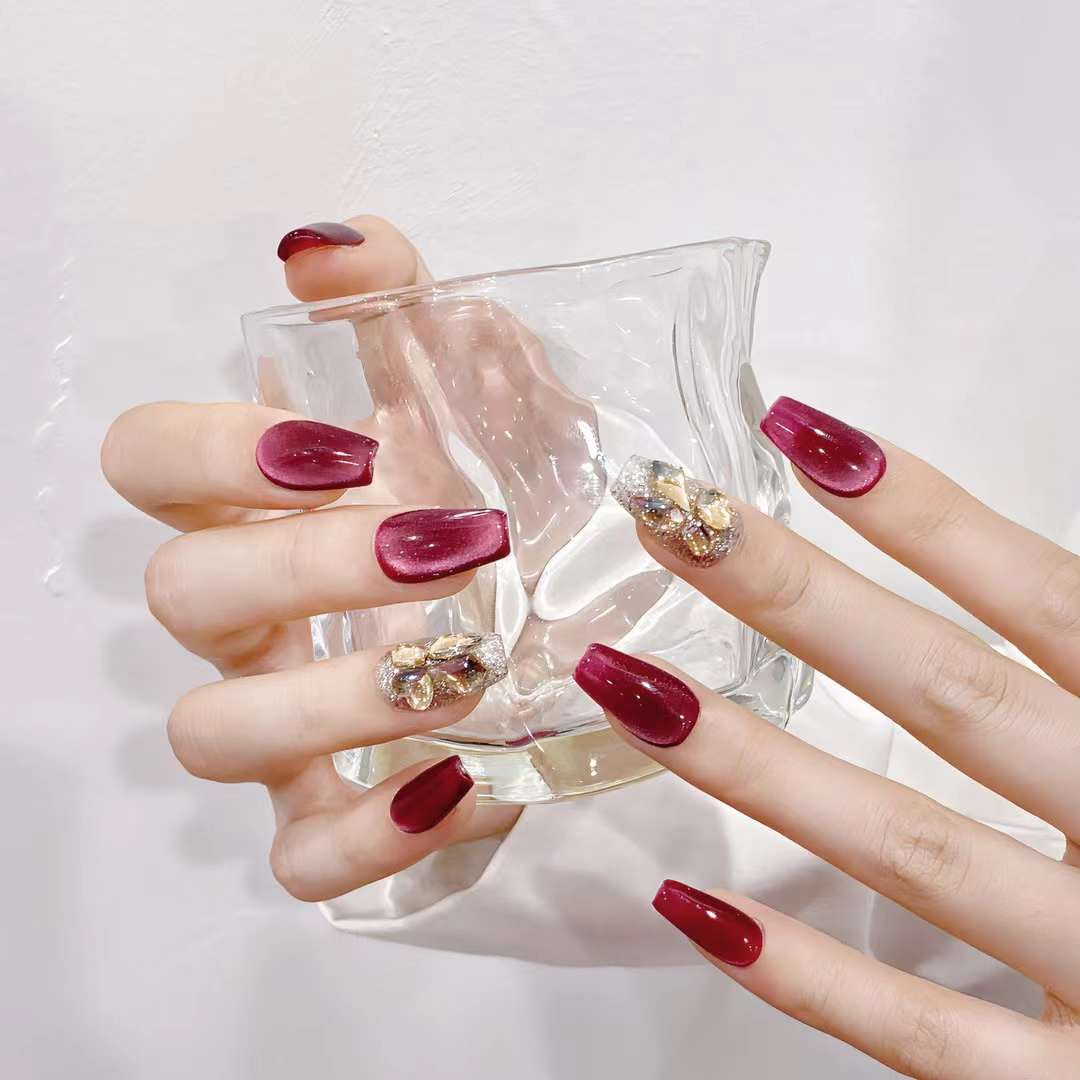 Satin magnetic powder press on nails