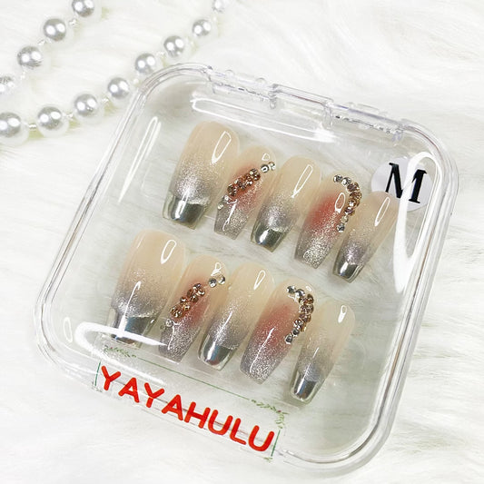 The color of tea PRESS ON NAILS