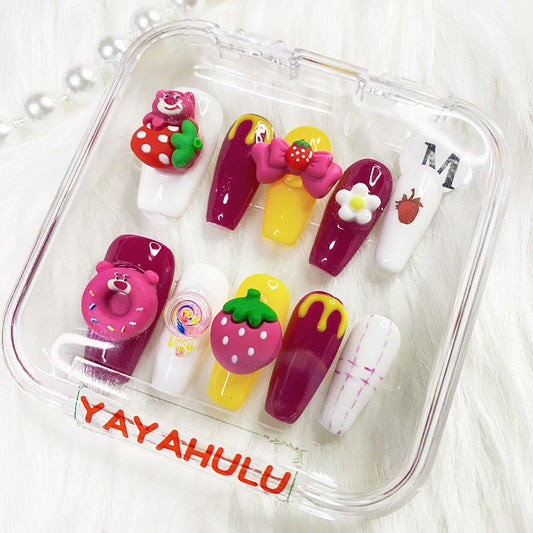 Strawberry jam press on nails