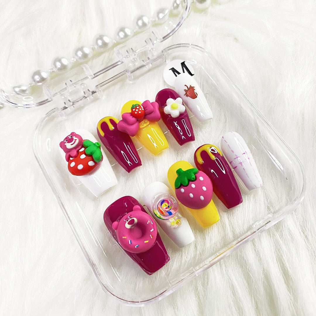 Strawberry jam press on nails