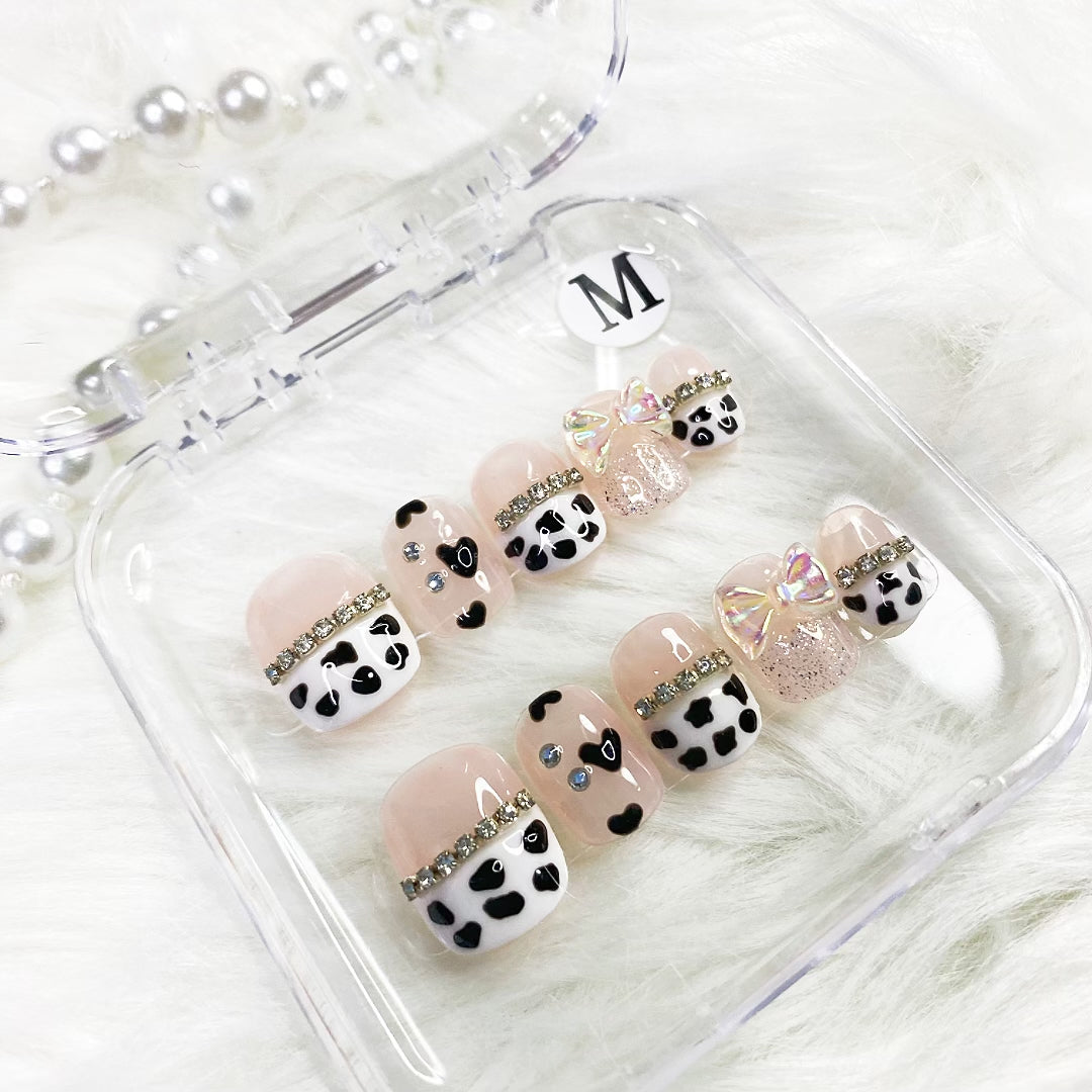 Cow pattern PRESS ON NAILS